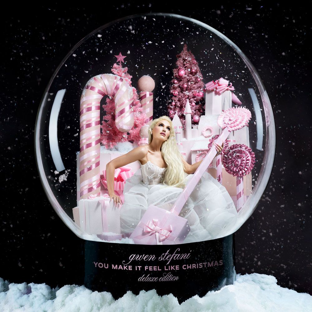 GwenStefani-ChristmasDeluxe-1000px